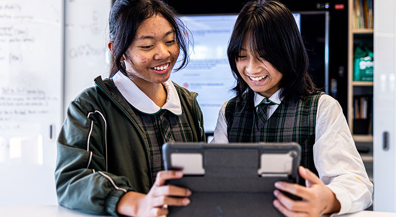 Students on iPads at Good Shepherd Catholic Primary Plumpton