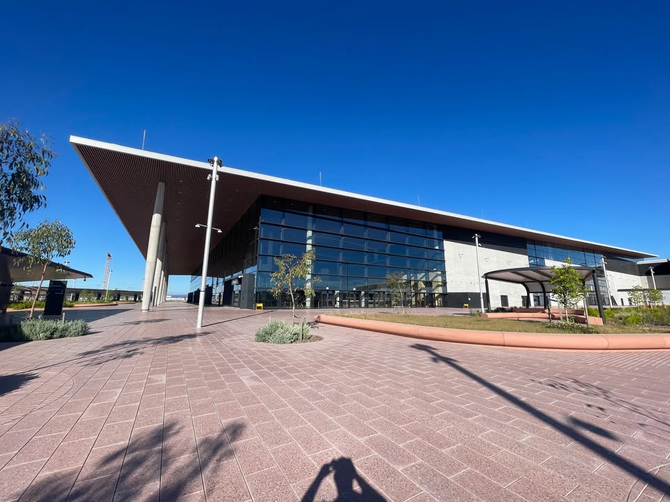 690469746197715_1382064000371616-1